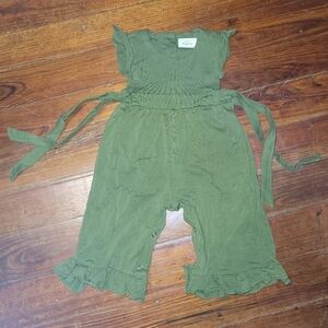 NWOT Pearls and Pigtails olive romper. 6m & Cat and Jack romper